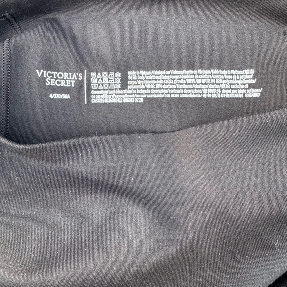 Victoria’s Secret High Waist Black Leggings NWT | Size 4 | Compression Fit VSX - Picture 4 of 8